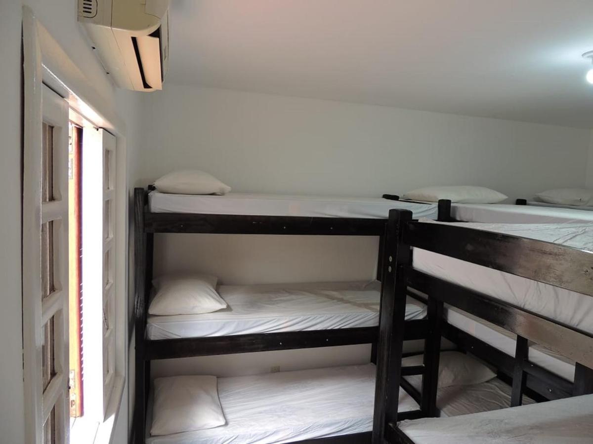 Positive Hostel Balneario Camboriu Exterior photo